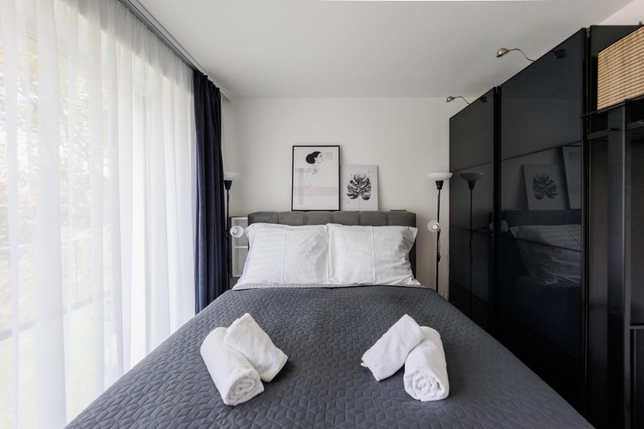 Villa Bauhaus Penthouse Wellness Apartman Siófok Exteriör bild